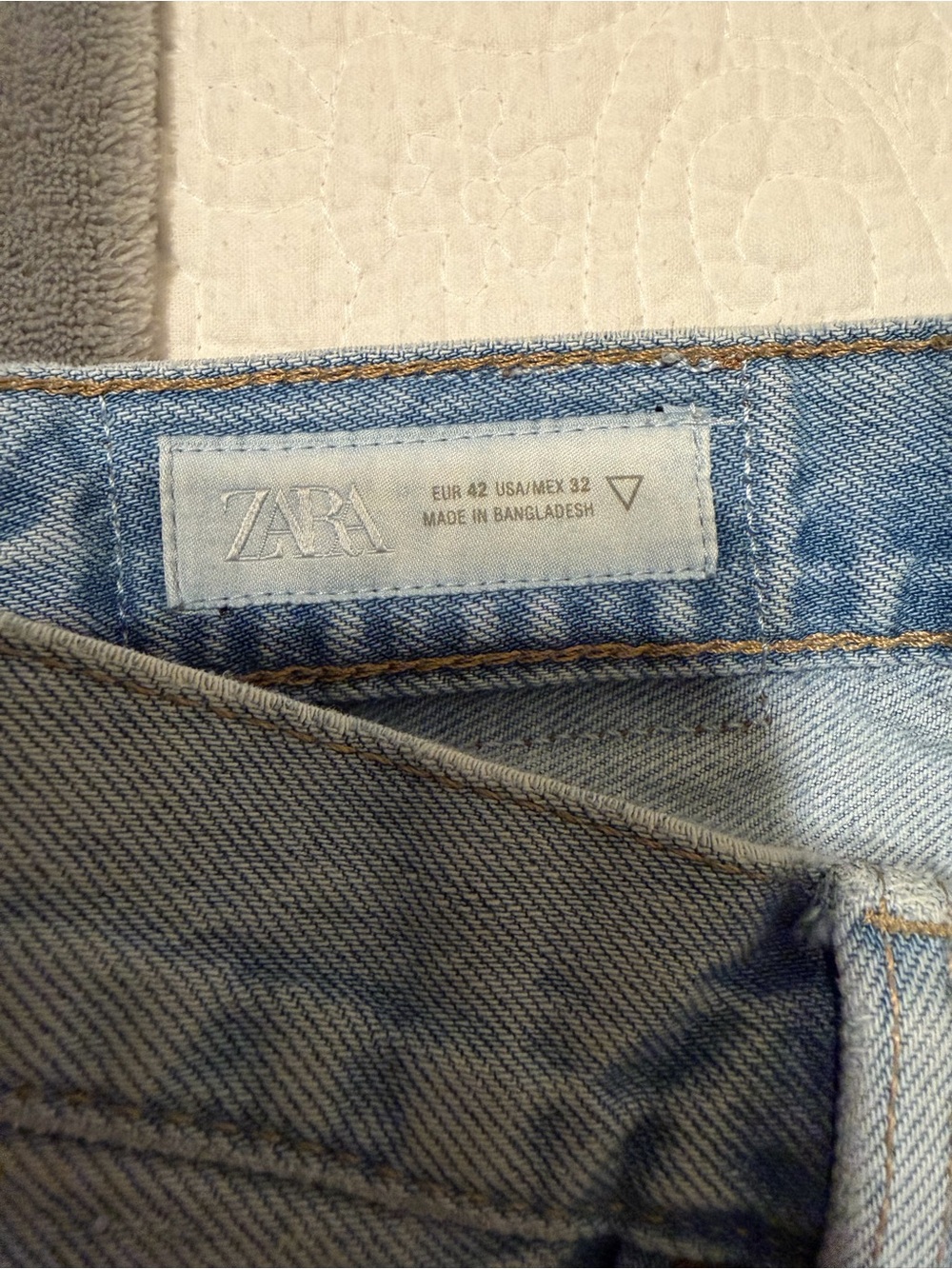 ZARA Light Blue Denim Jeans